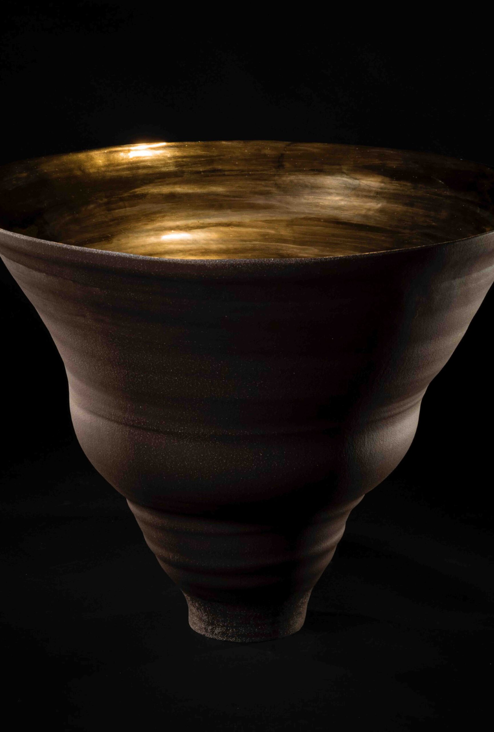 Elysia Athanatos - Containing Light